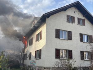 Domat/Ems: Wohnungsbrand