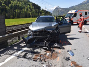 Schiers: Zwei Verletzte nach Kollisionen