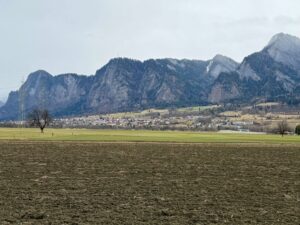 Zizerser ​Spielgruppe wird Teil der Schule