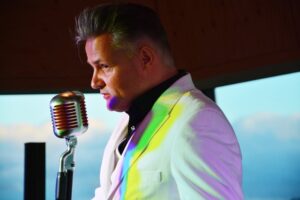 Hampa Rest singt Elvis-Gospels zu Pfingsten