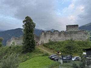 Film über Burg Castels veröffentlicht