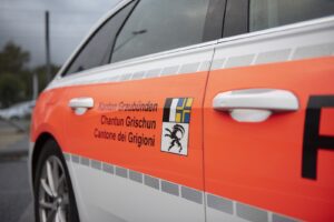 Says: Mann bei Bauarbeiten schwer verletzt